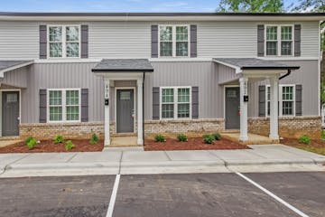 494 Rogers Lake Rd E Kannapolis, NC 28083